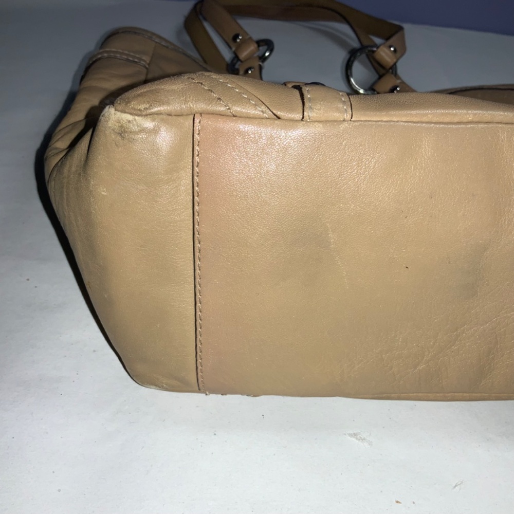 Coach Y2k Leather Lunch Box Style Tote Bag Model # K0… - Gem